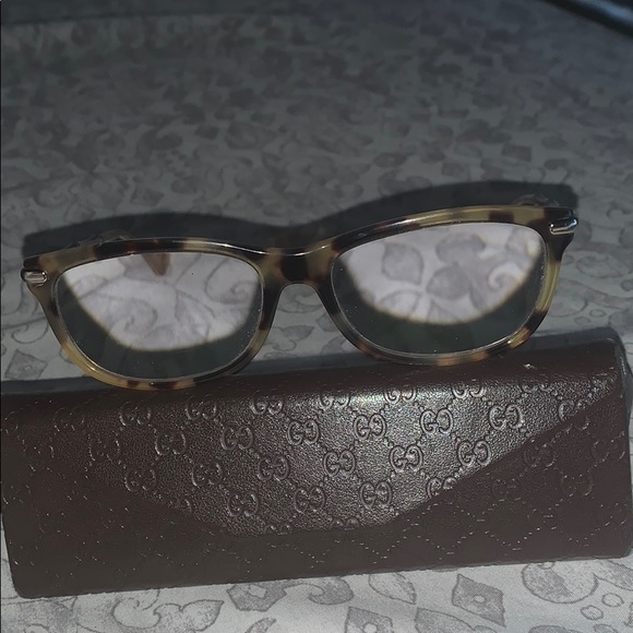 GUCCI VINTAGE WITH CASE - Picture 5 of 9